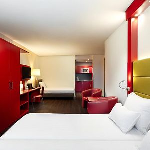 AMEDIA Hotel Amsterdam Airport